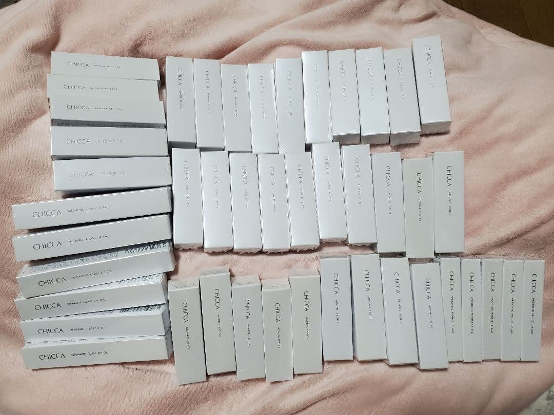 おりんさま専用　CHICCA リップ、グロスまとめ売り　30本