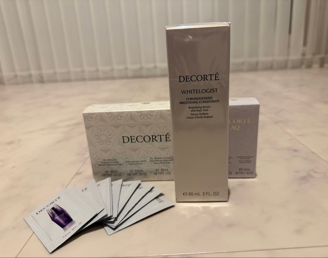 ホワイトロジスト クロノジェネシス　ブライトニング コンセントレイト　60ml