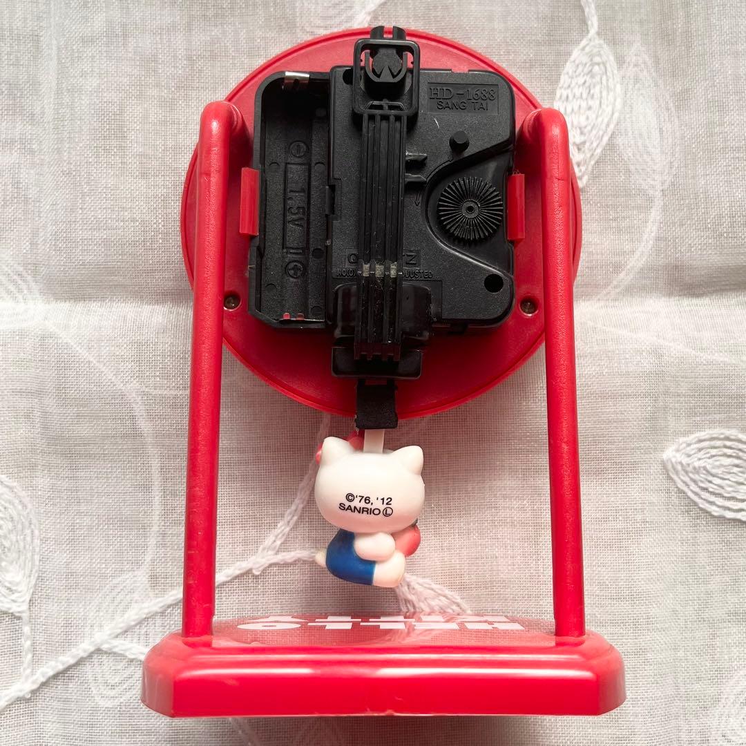 ハローキティ ミニ振り子時計 レトロ 赤 レッド - メルカリ