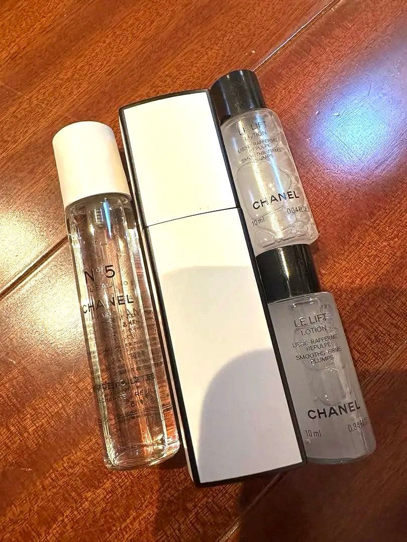 CHANEL N°5 ロー スプレイ & ル リフト ローション他おまけたっぷり すぐにお届け] CHANEL ル リフト ローション 化粧水 150ml (CHANEL