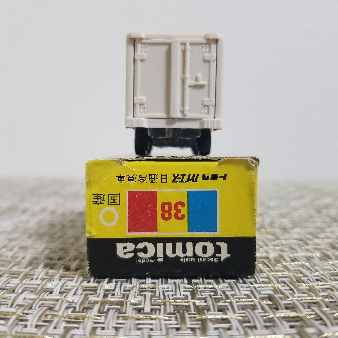 トミカ 黒箱 No.38 トヨタ ハイエース 日通冷凍車 日本製 - メルカリ