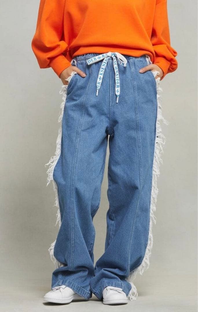 完売　adidas KSENIASCHNAIDER デニム フレイドジーンズ