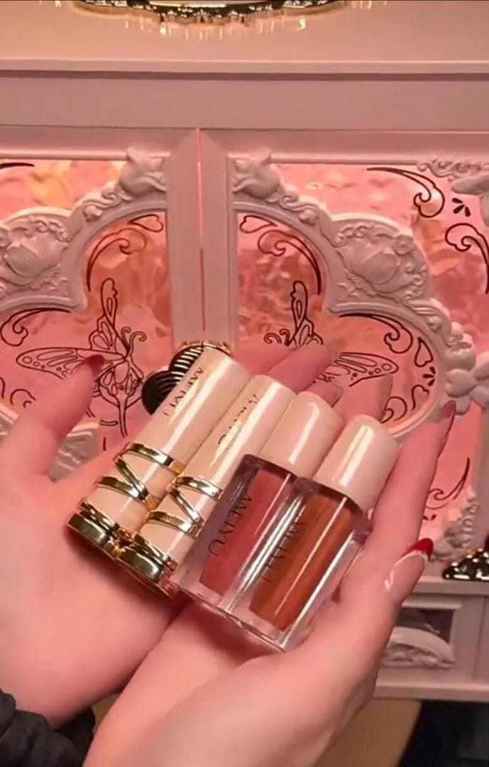 MEIYUフラワーノーズ・コンセプトボックス【ピンク】（中身化粧品