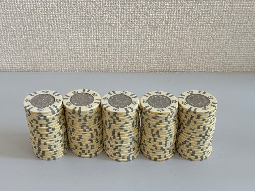 MGM カジノチップ　ゲームメダル$10×100枚(300枚) 送料無料 カジノ チップ カジノチップ ポーカーチップ 100枚