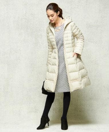 □専用□美品 トッカ TOCCA 5,7万円 ベルベットダウンコート CC12