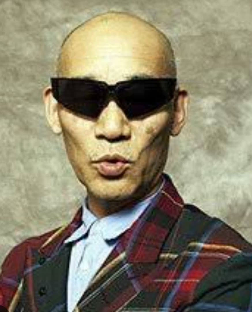 機動戦士Zガンダム クアトロ・バジーナ サングラス アニメージュ通販