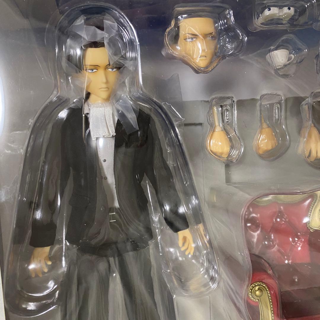 メディコムトイ RAH 進撃の巨人 リヴァイ 私服Ver. フィギュア - メルカリ