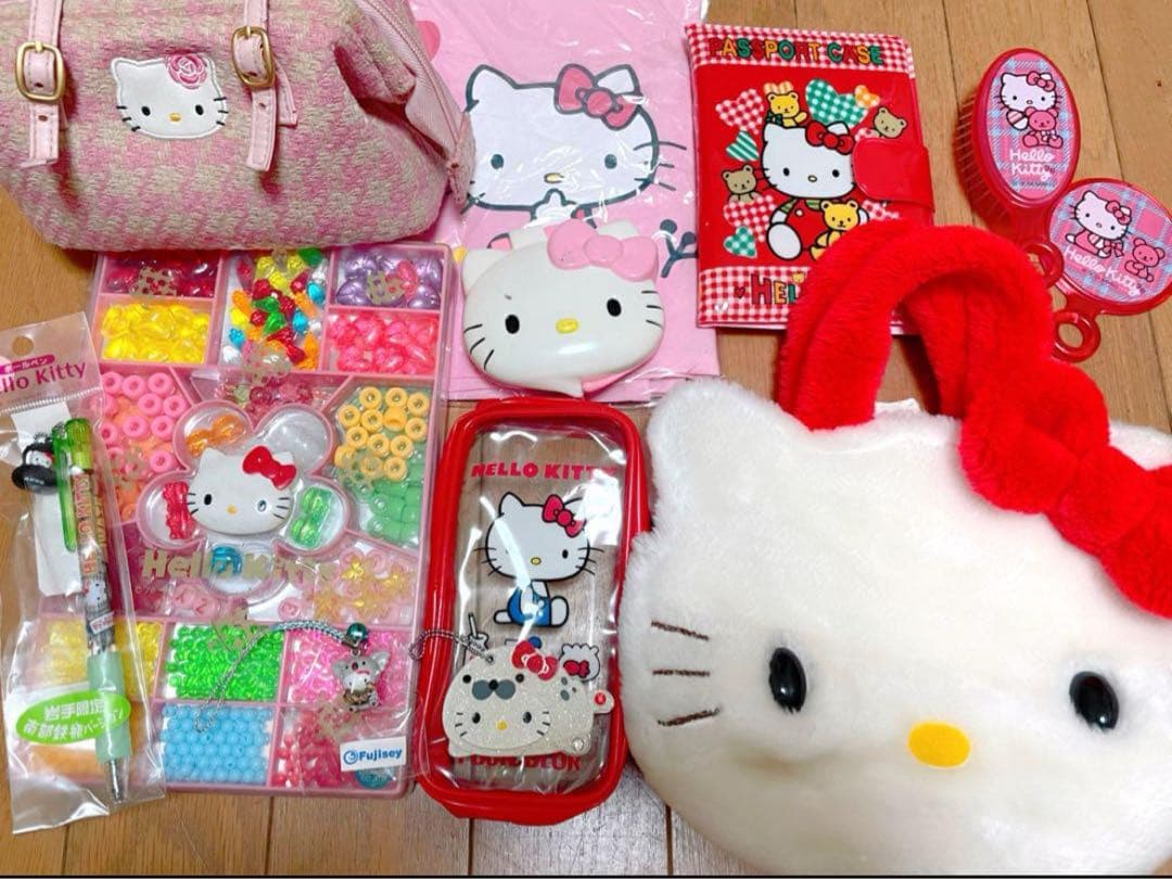 【レア物/非売品あり】 ハローキティ 16点 まとめ売りキティ雛人形/バッグなど