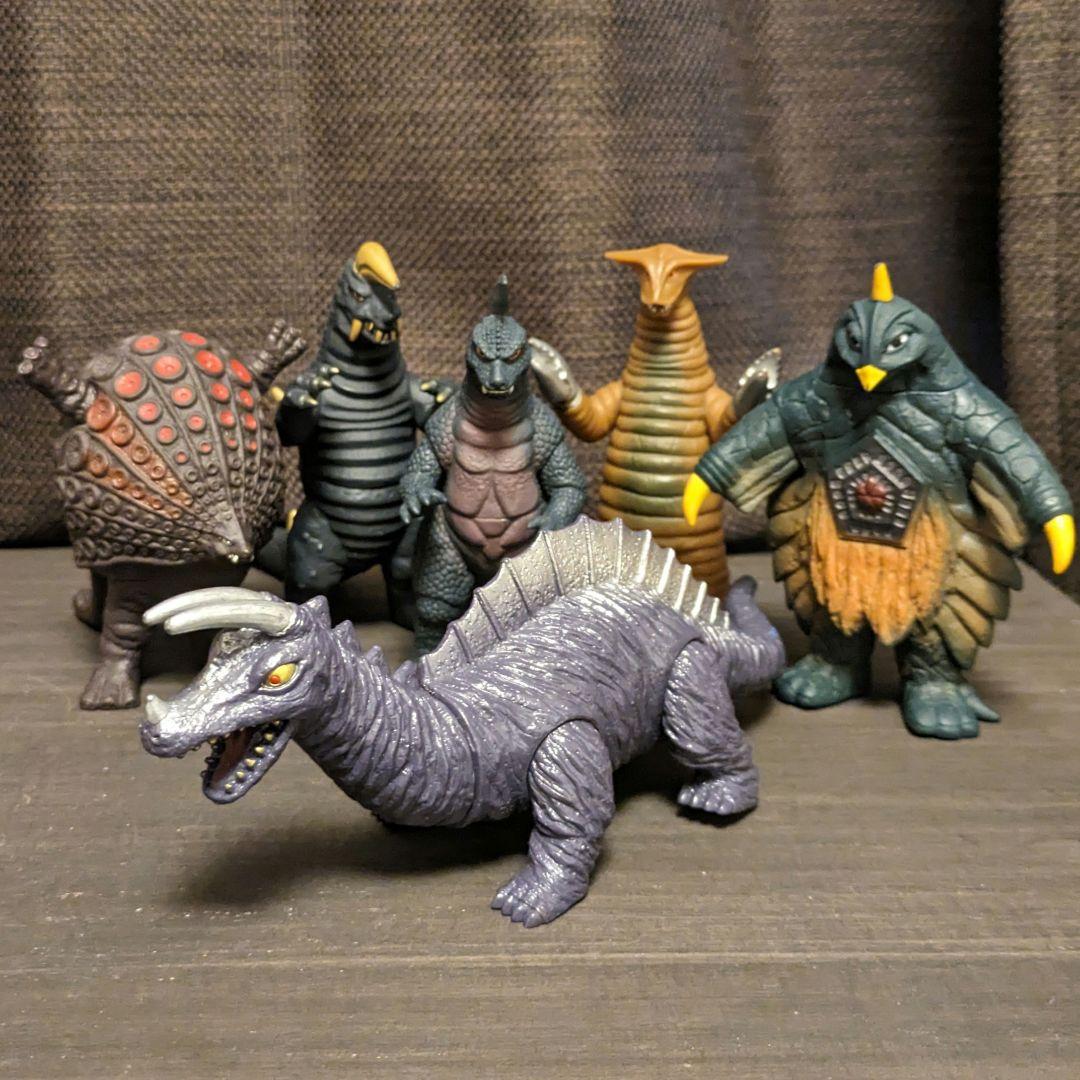 ソフビ 帰ってきたウルトラマン 怪獣セット - メルカリ