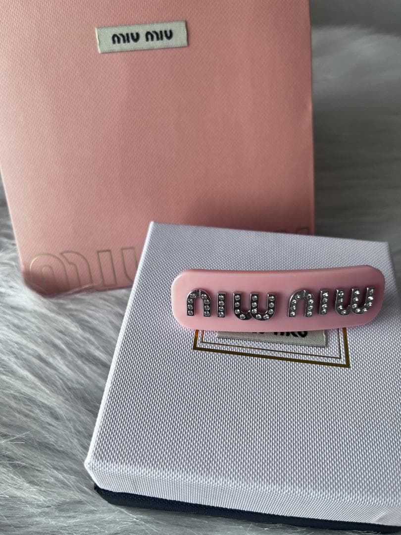 ヘアピン ピンク ヘアピン 桜クリスタルパッチンどめ ただいま増量中！同じ値段で3本