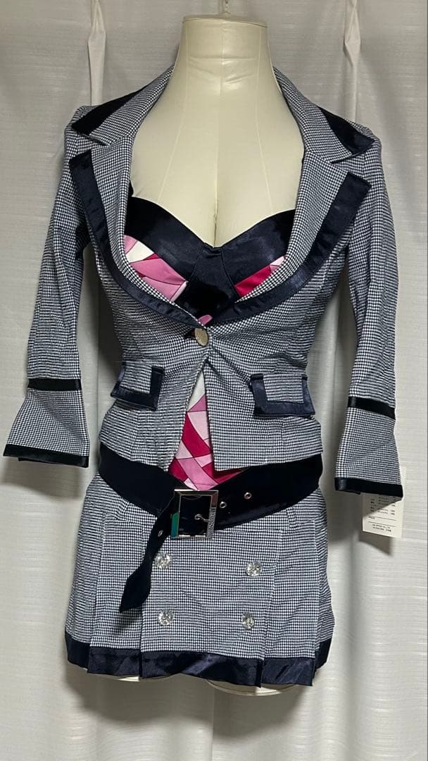 【匿名配送】FlowTide︎✦︎スーツ【Mサイズ】