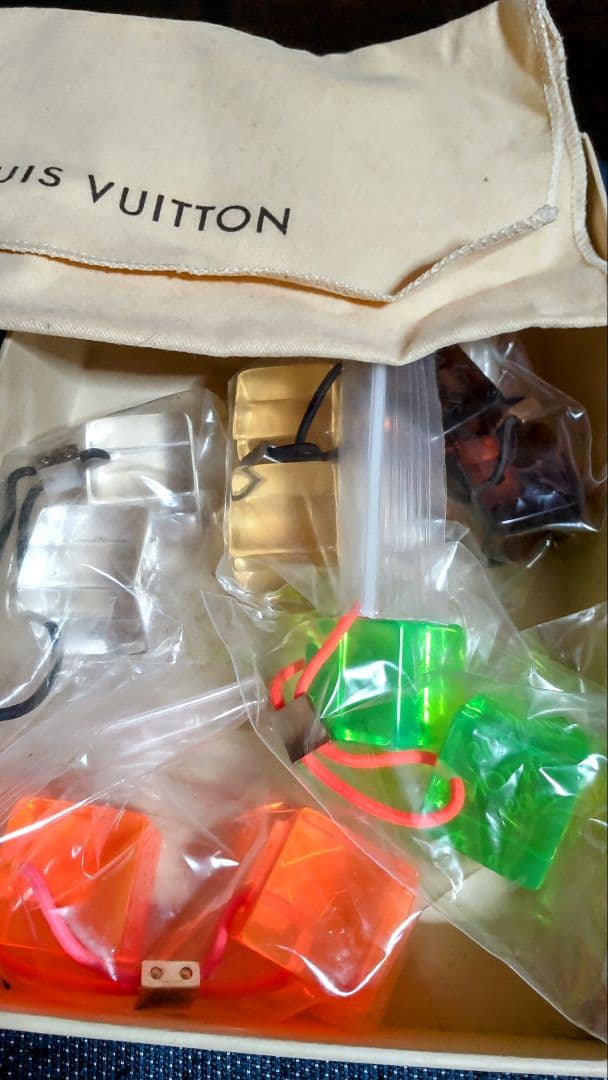 ♥正規品ルイヴィトン♥ 激レア♥☘️正規品キューブ ヘアゴム☘️5点セット