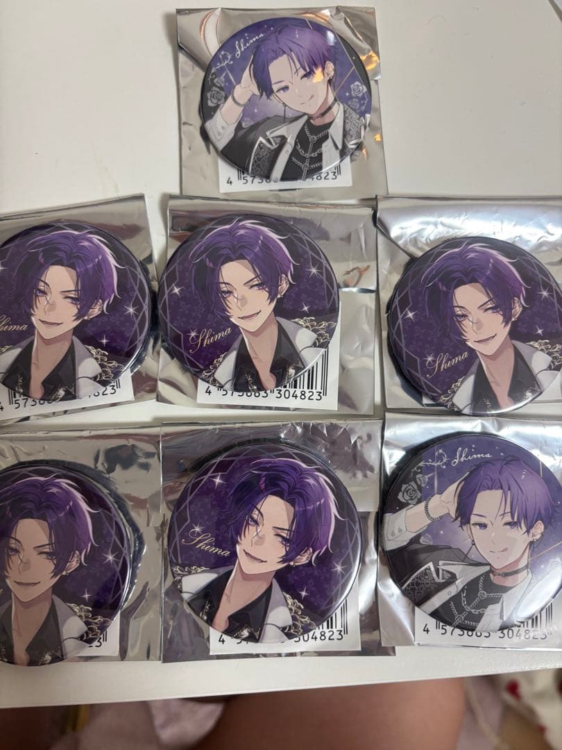 しまさかバースデー 缶バッジ 志麻 等身 デフォ まとめ売り - メルカリ