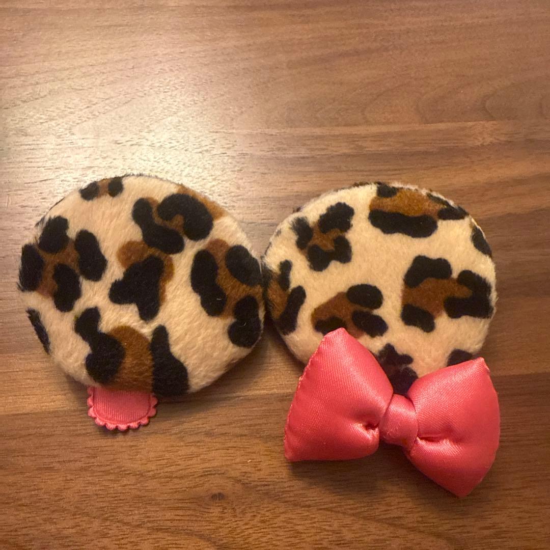 【る】ディズニー　ミニー　ヒョウ柄　ヘアピン