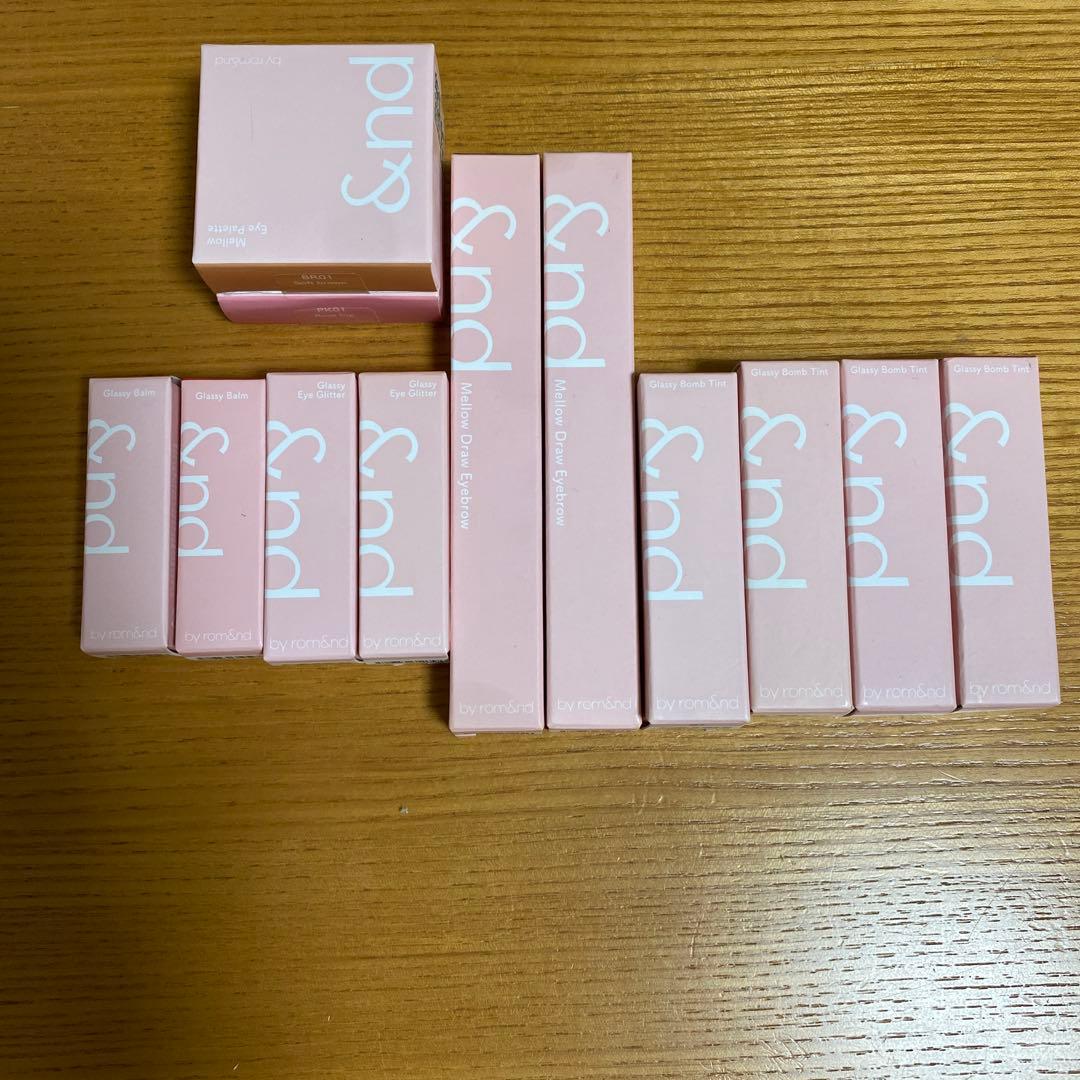 Mellow Eye Palette 12個セット