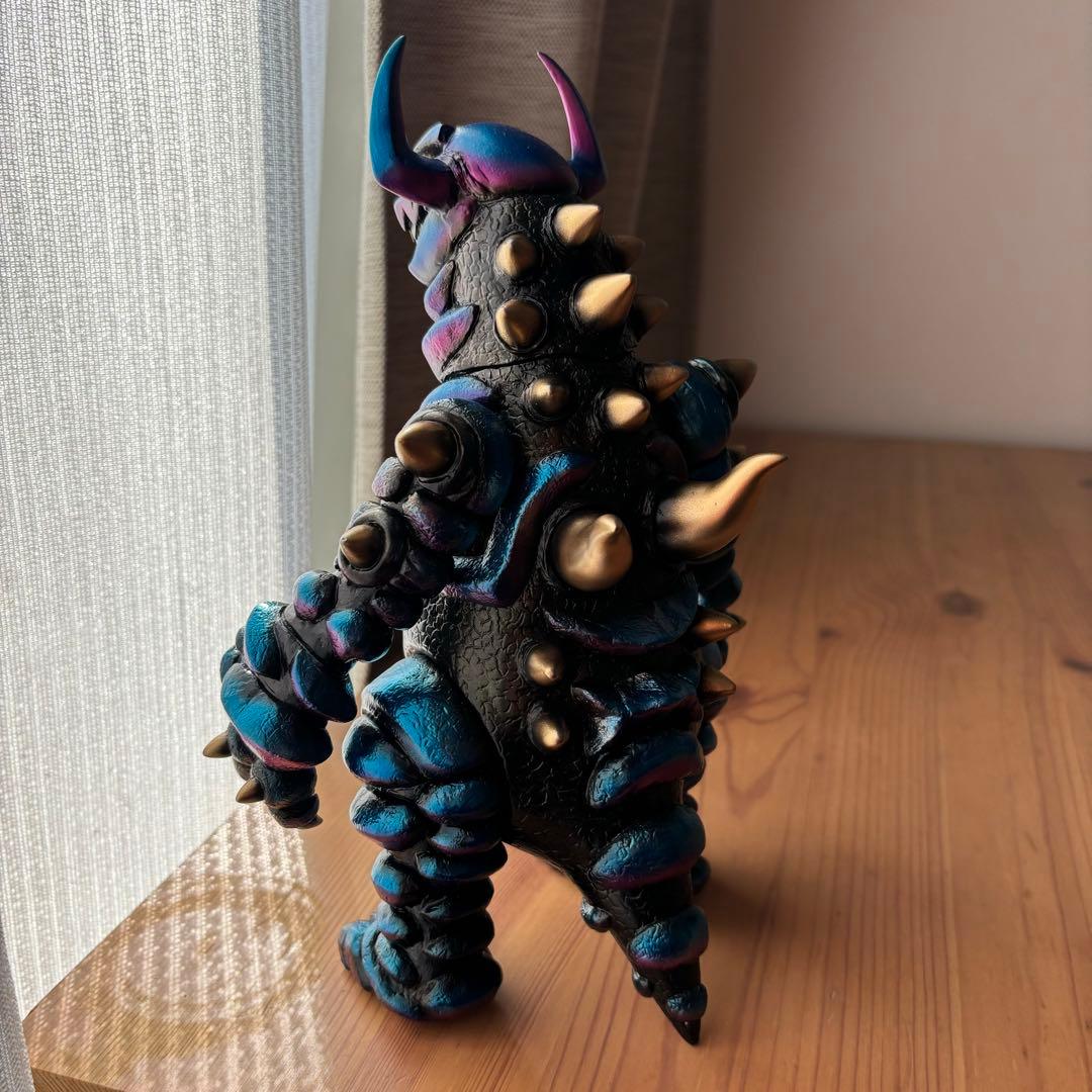 MONSTOCK デストドン カスタム塗装 ソフビ - メルカリ