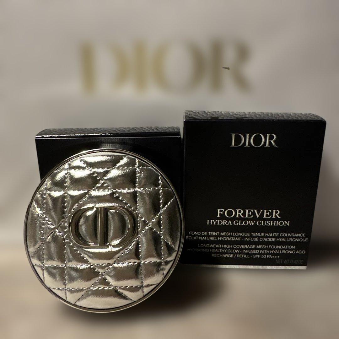 Diorサンプル３点付フォーエヴァーケース＆スキンイドラグロウクッション0.5N