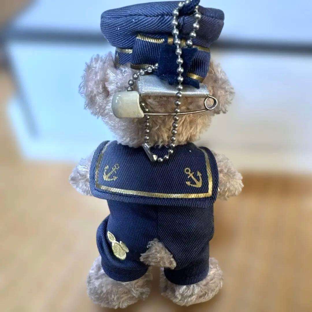 ダッフィー 水平 紺セーラー ぬいぐるみバッチ - メルカリ