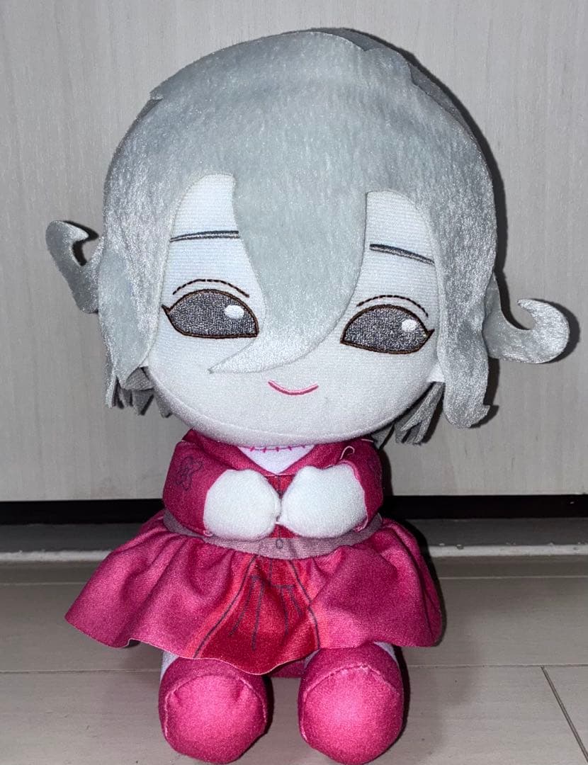 第五人格 マリー でっかいぽふっと ぬいぐるみ