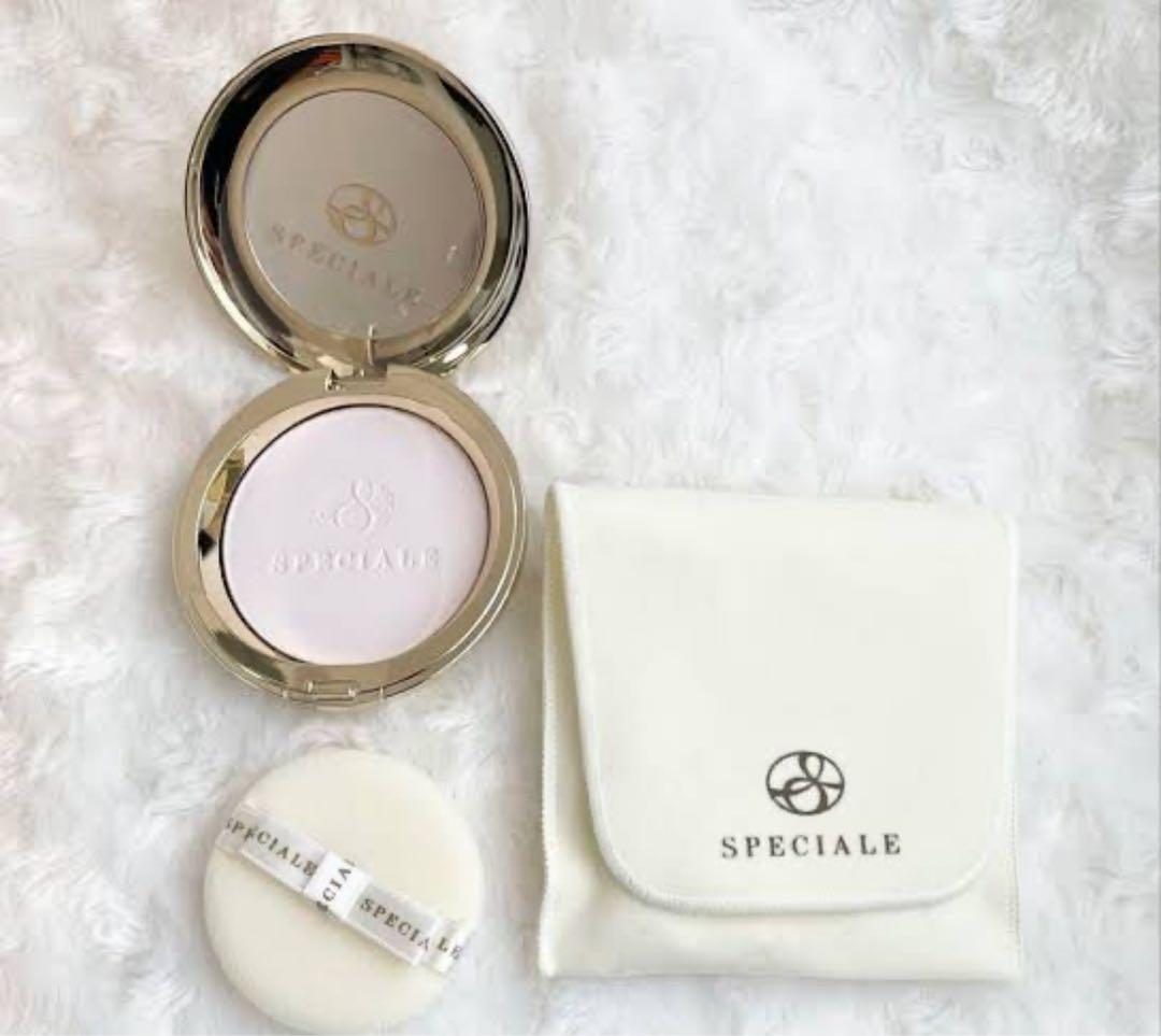 ノエビア　スペチアーレ　薬用プレストパウダーセラム