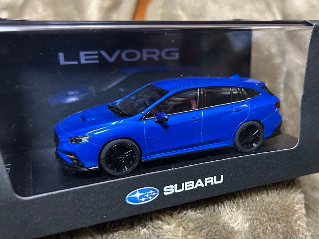 1/43 スバル　レヴォーグ　STI SUBARU LEVORG ブルー