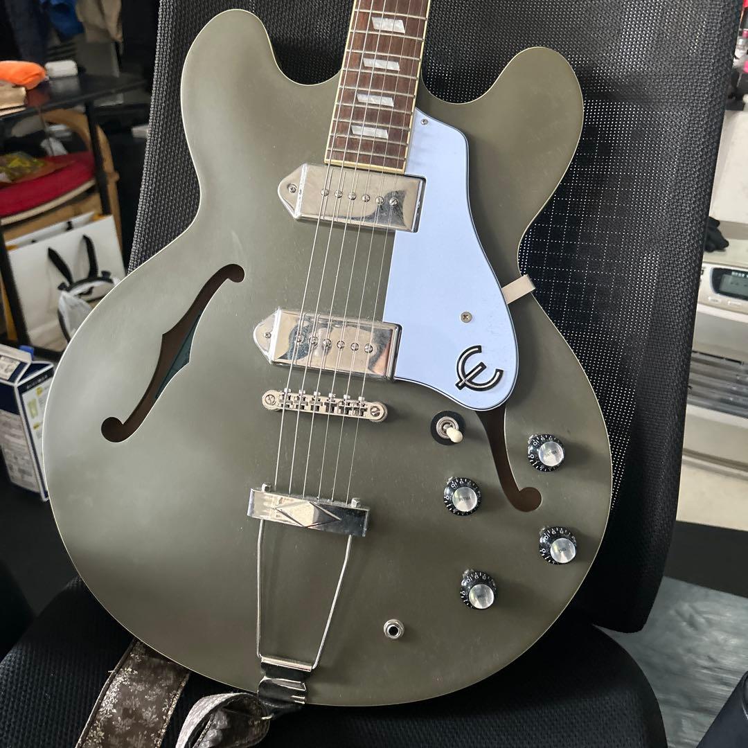 ２８日限定値下げエピフォン カジノepihone フルアコセミアコ Epiphone Casino Vintage Sunburst エレキギター フルアコ カジノ