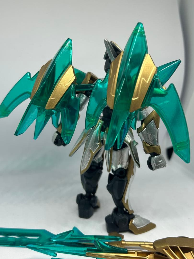 プラモデル 組立済 模型 LBX ダンボール戦機 シャドールシファー 完成