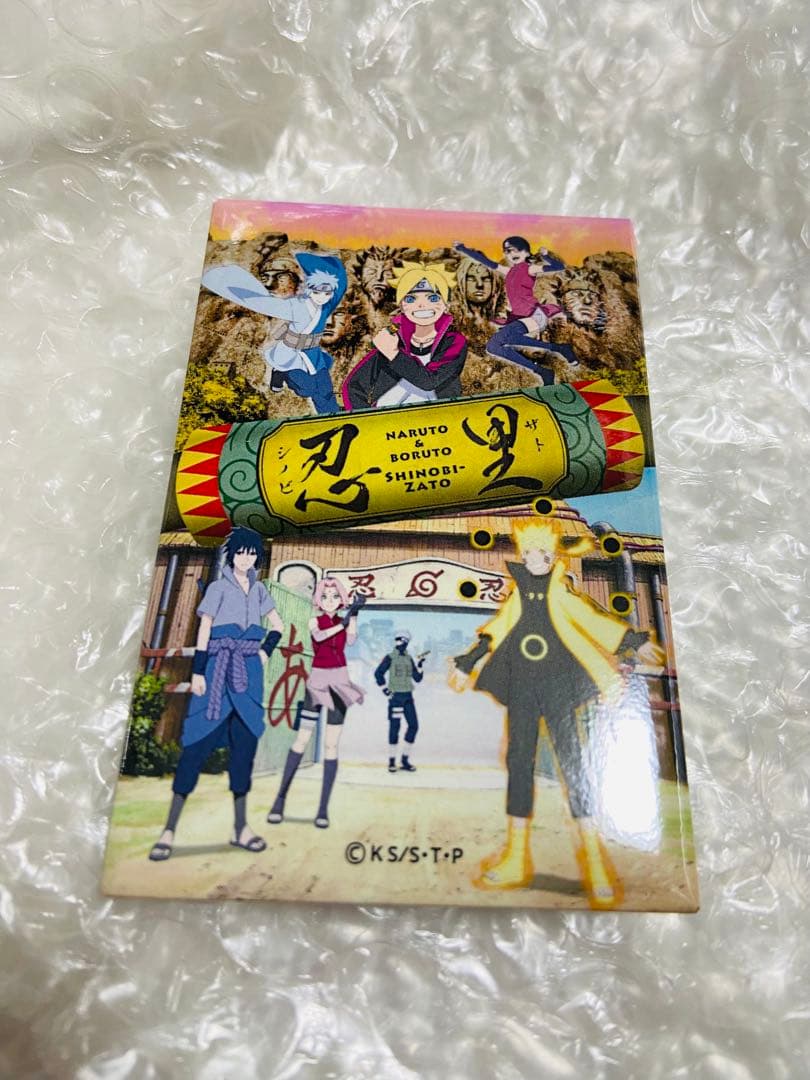 忍里 スクエア缶バッジ　NARUTO BORUTO