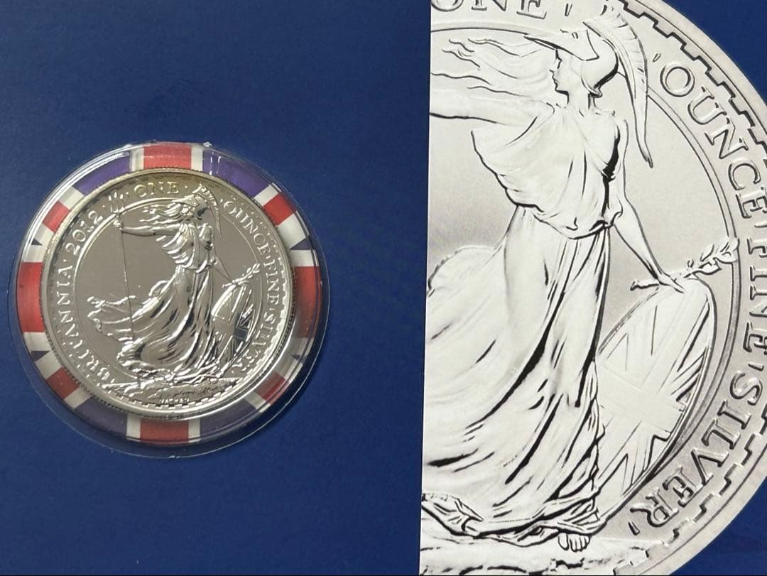 【希少】 2012年 ブリタニア銀貨イギリスロイヤルミント専用スライドケース入り