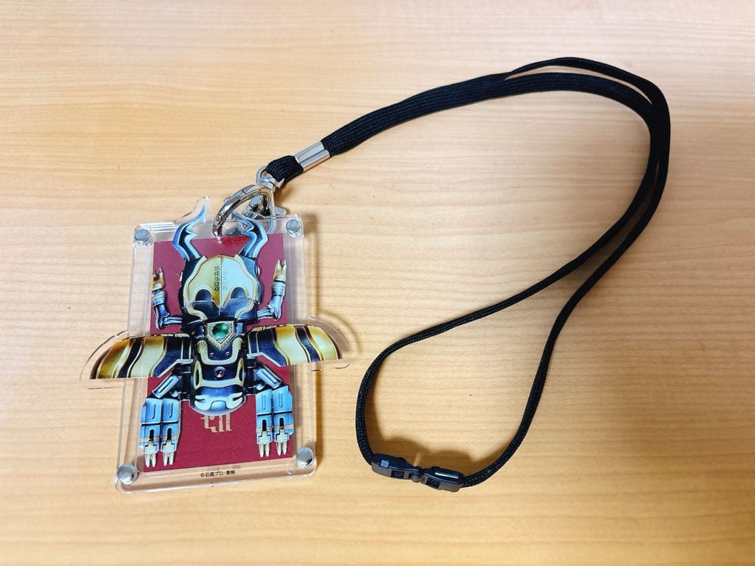 超クウガ展 内覧会 オリジナルグッズ ストラップ付パスケース - メルカリ