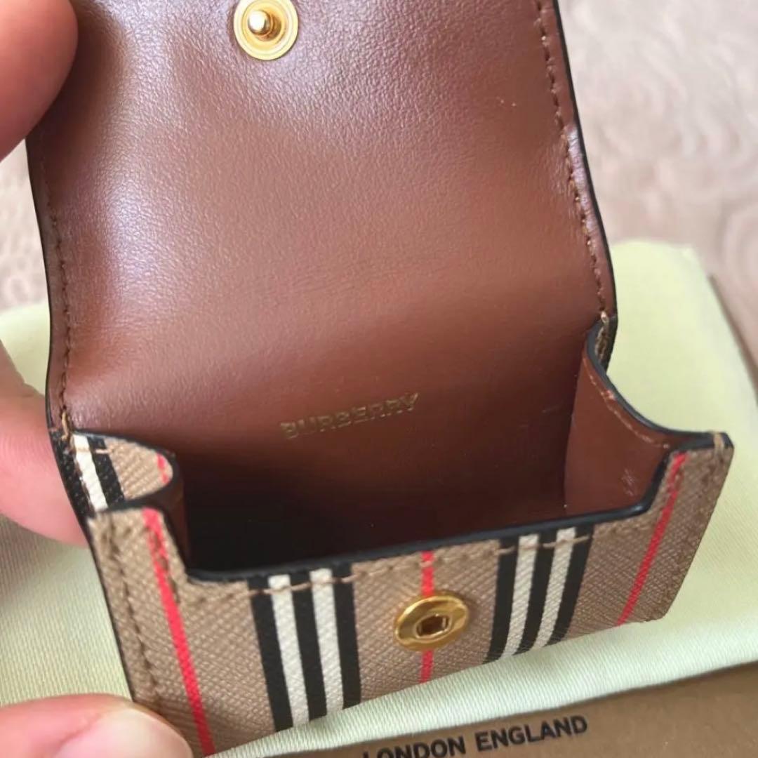 Burberry バーバリー AirPods pro AirPodsケース - メルカリ