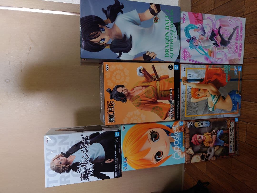 プライズ品色々　ナミ　バギー　エース　初音ミク　マイキー　ビーデル　全て未開封品 1200200_NAERJzYTaq_P5gjKt3pJpD