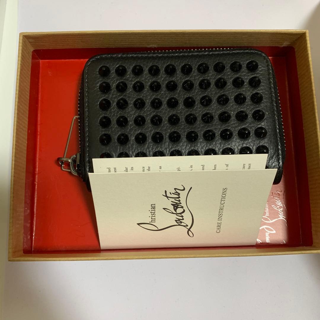 特価　Christian Louboutin スタッズケース