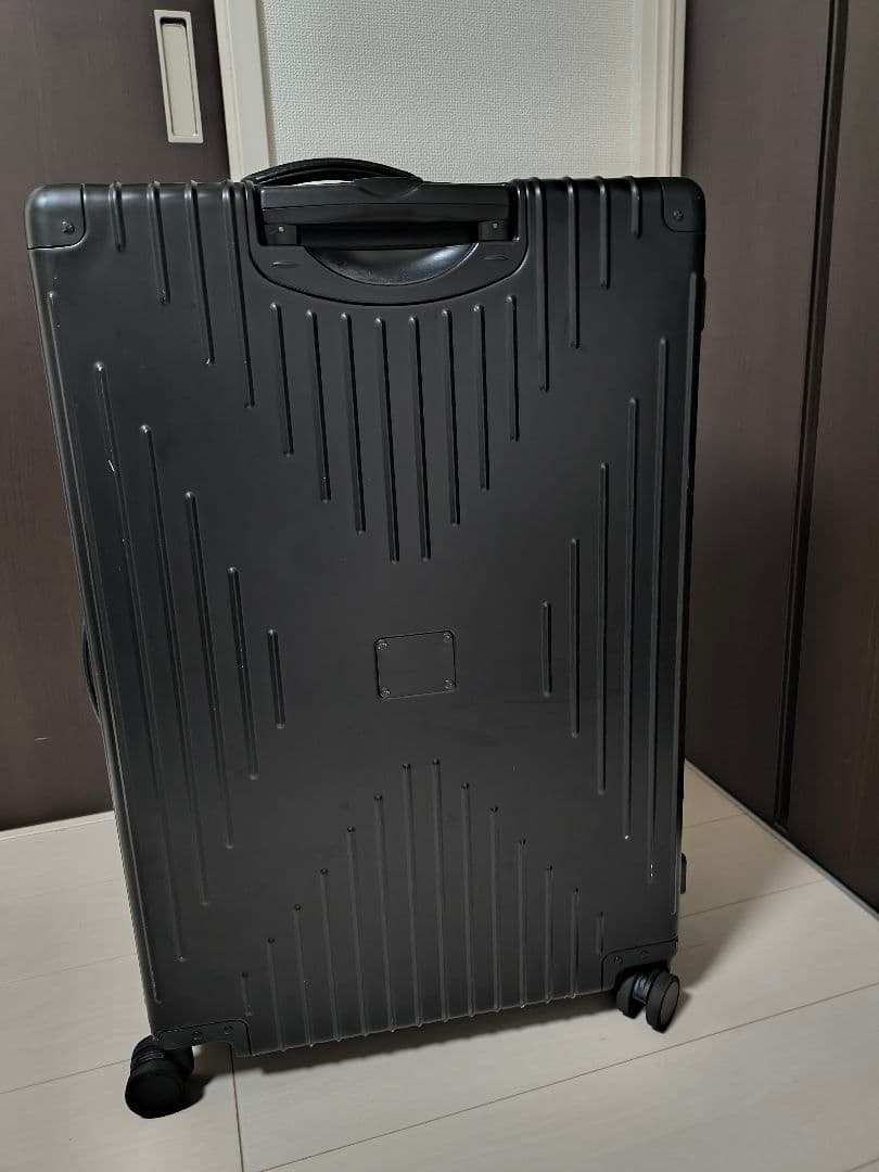 【値下げ】innovator　アルミスーツケース　96L