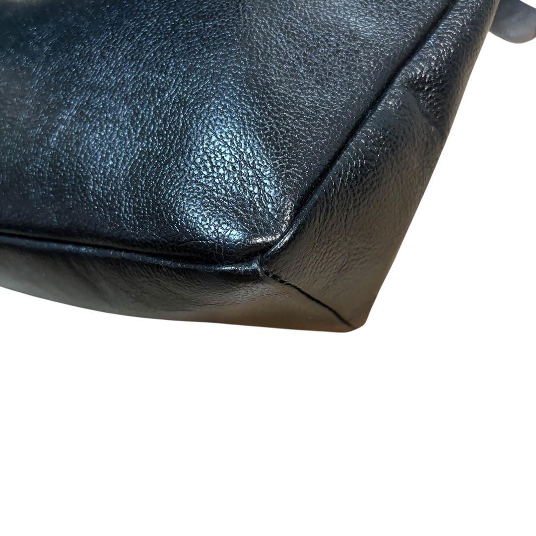 極美品 イルビゾンテ ショルダーバッグ ボディバッグ レザー ブラック