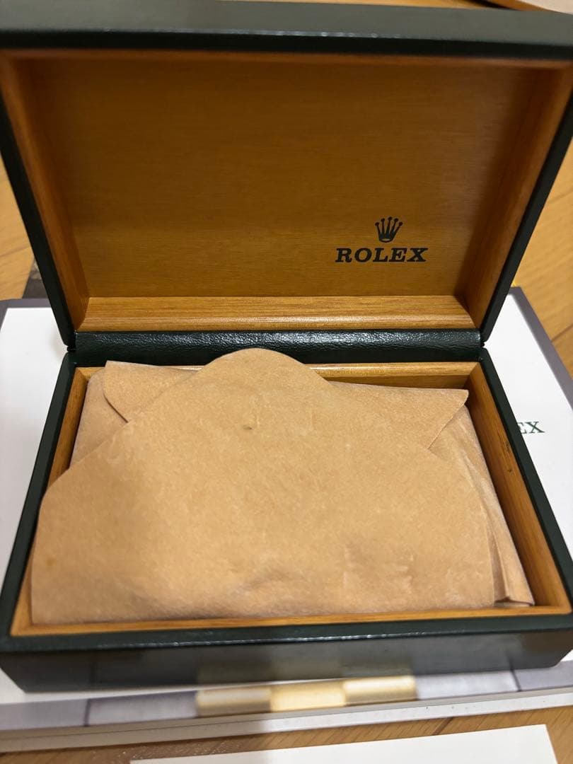 ROLEXロレックス　空箱　価格表（2017ー2018） ロレックス 箱のみの値段と価格推移は？｜32件の売買データから