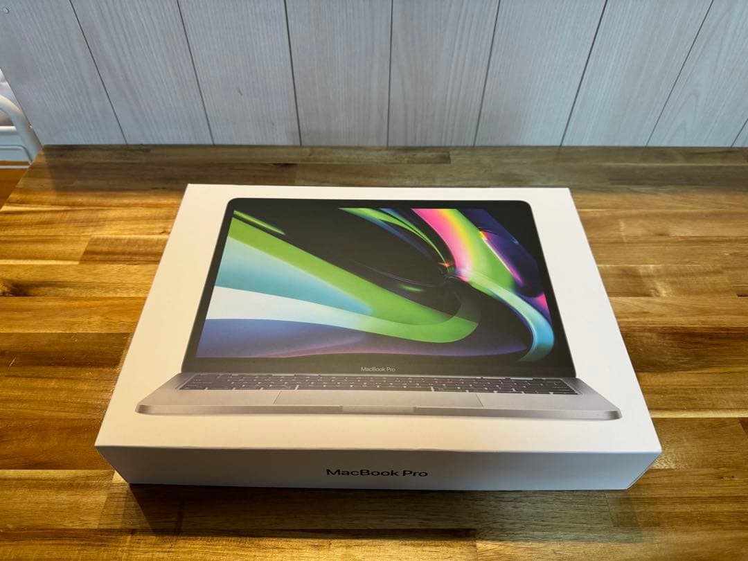 MacBook Pro シルバー 本体 充電器付き