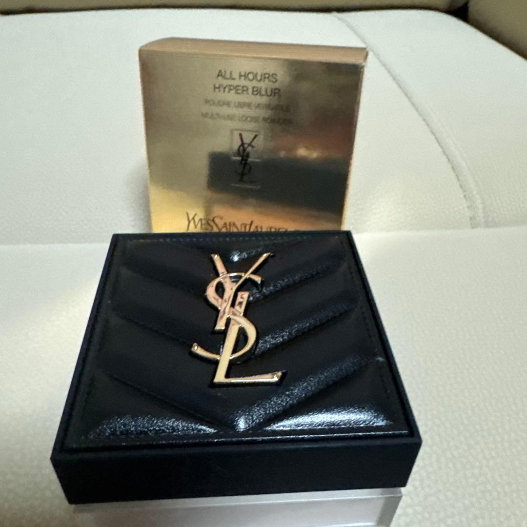 フェイスパウダー Yves Saint Laurent ALL HOURS HYP