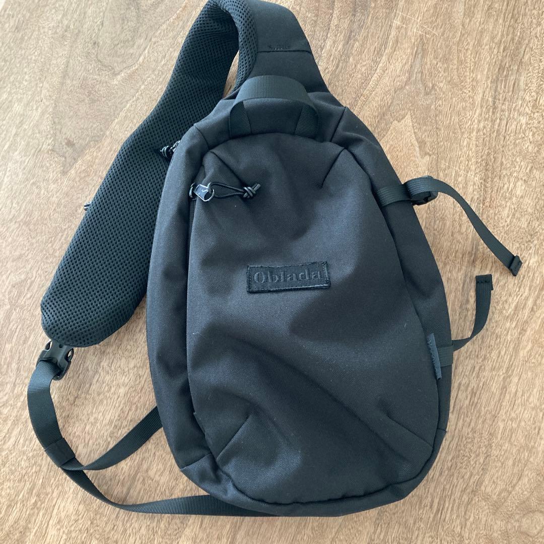 CINCH シンチ Oblada オブラダ ボディバッグ トラベルスリング　黒