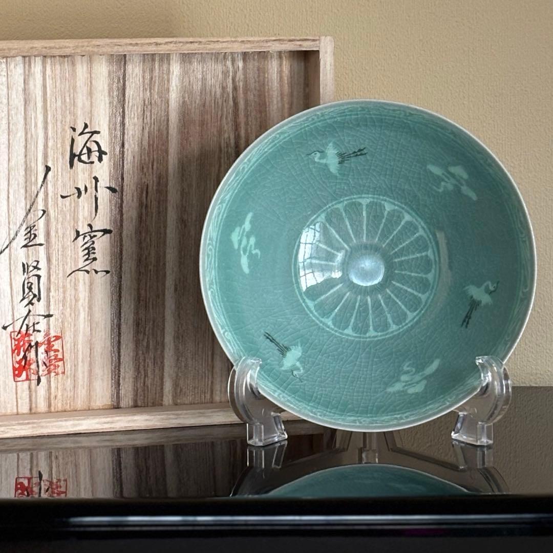 ら*ん様 海州陶窯 龍岩 金賢在作 高麗青磁 象嵌 雲鶴図 平茶碗 茶道具