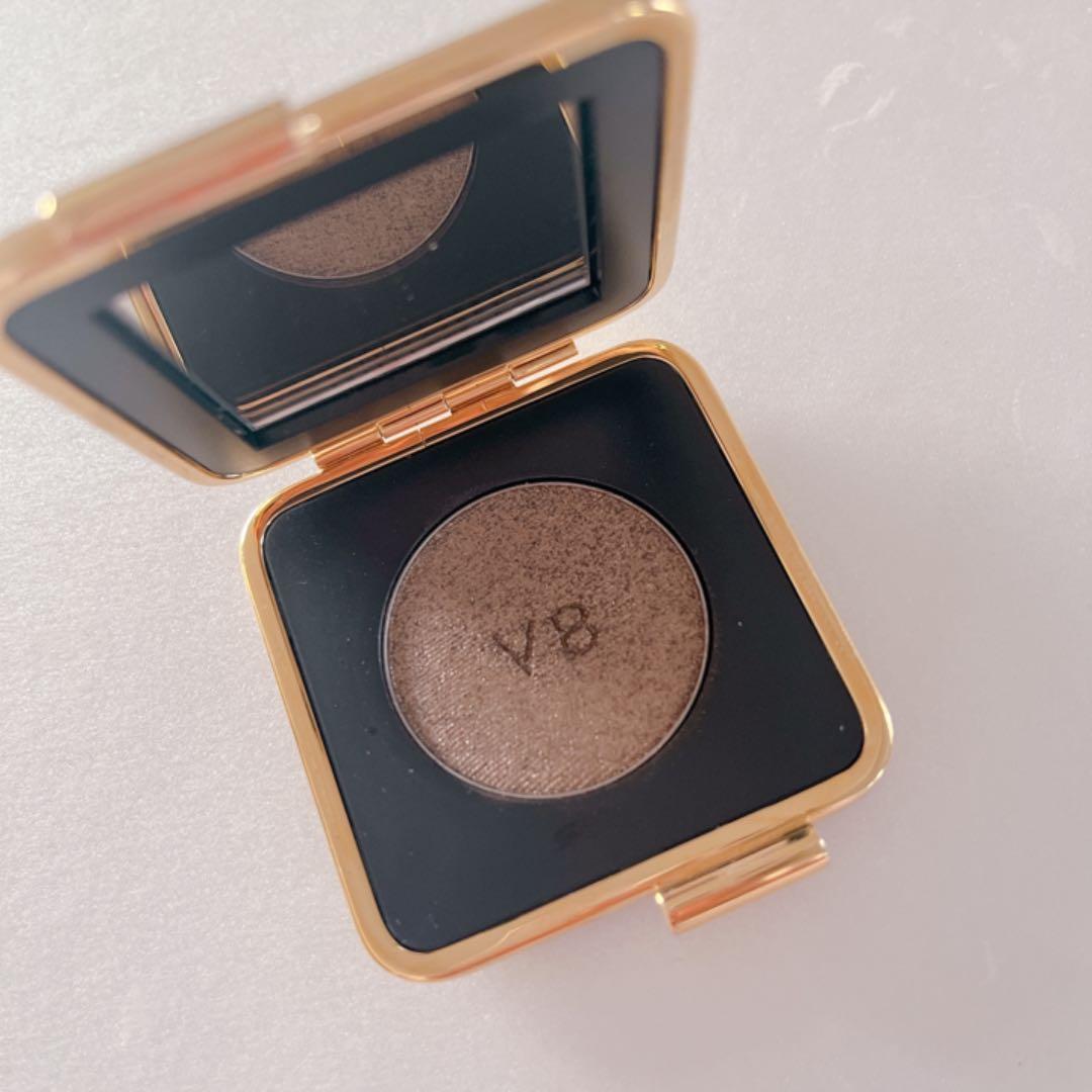 ヴィクトリア ベッカム アイメタル 01