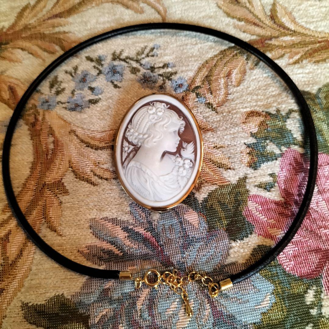 K18カメオ　シェル❛小鳥と少女❜モチーフ　ブローチ・ネックレス両用　他未使用 CAMEO（カメオ） Alessandro Crispino作 サードニクスシェル K18