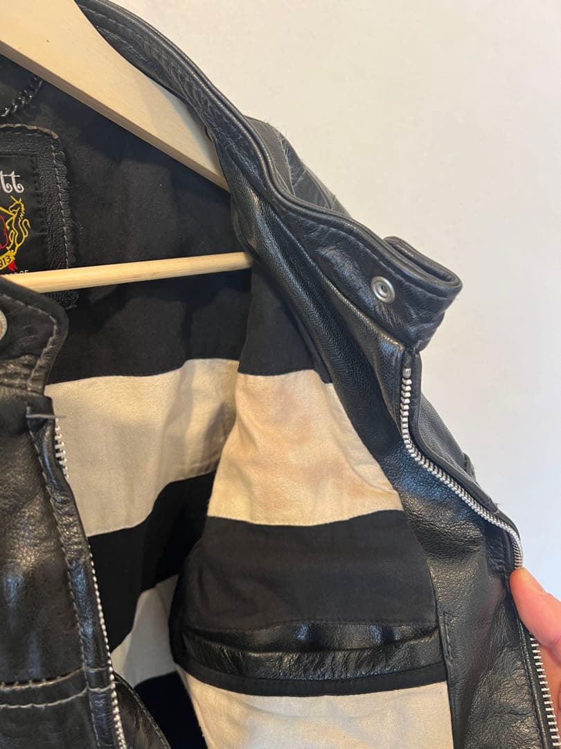 E*A様 Schott Padded Rider レザーパデッド ライダース - メルカリ