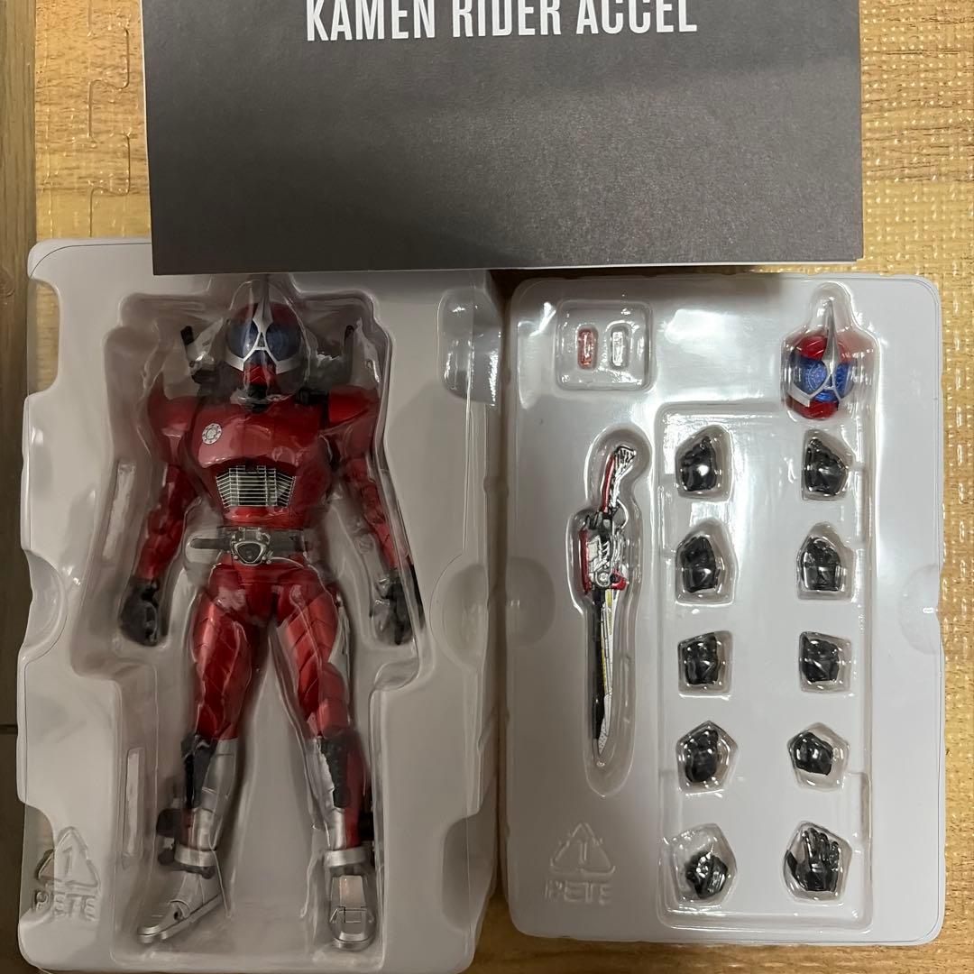 S.H.Figuarts 仮面ライダーアクセル 真骨彫製法　美品