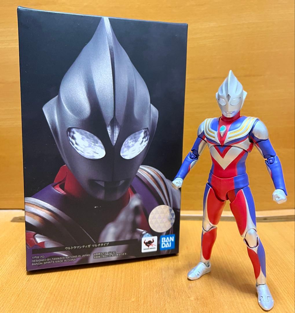真骨彫　ウルトラマンティガ　マルチタイプ　初回生産版