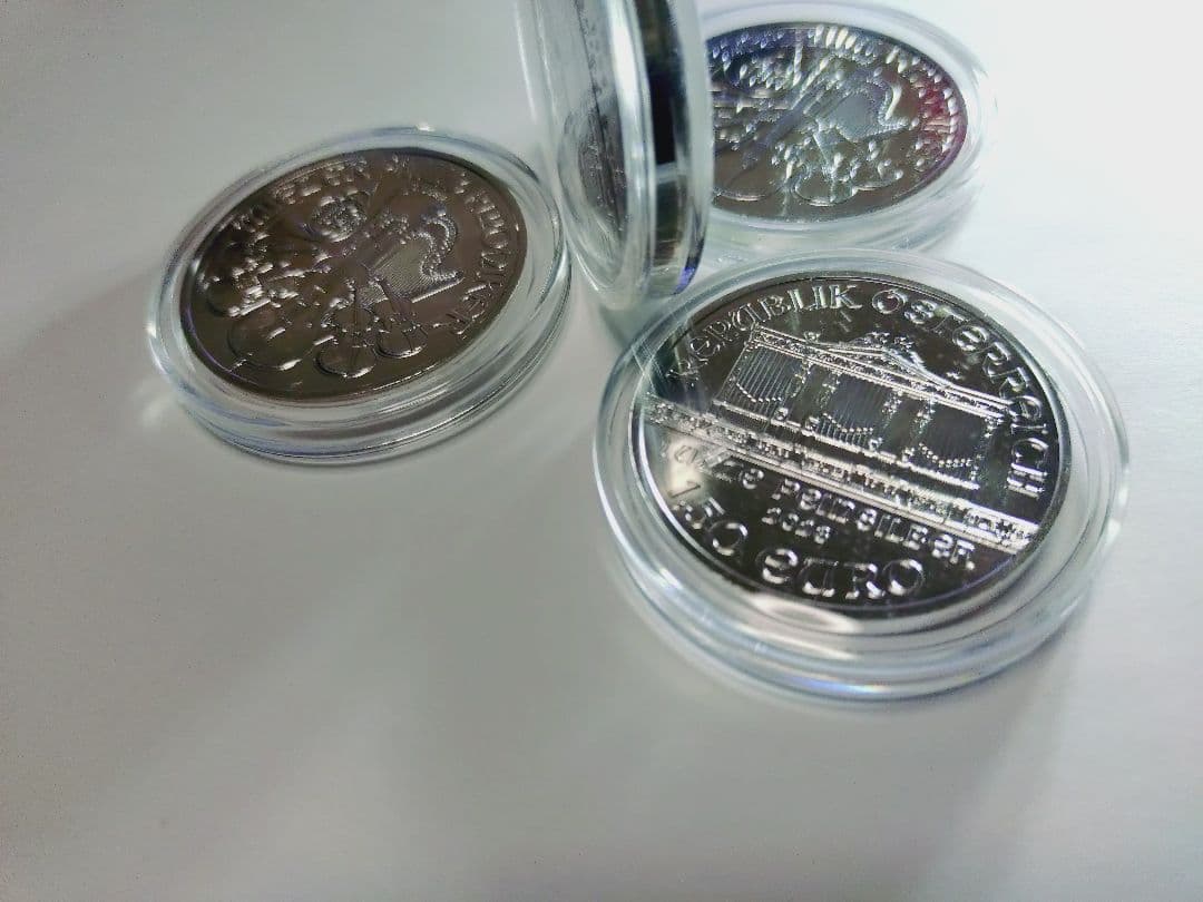 オーストリア ウィーンフィル1オンス銀貨 4枚セット コインケース付き