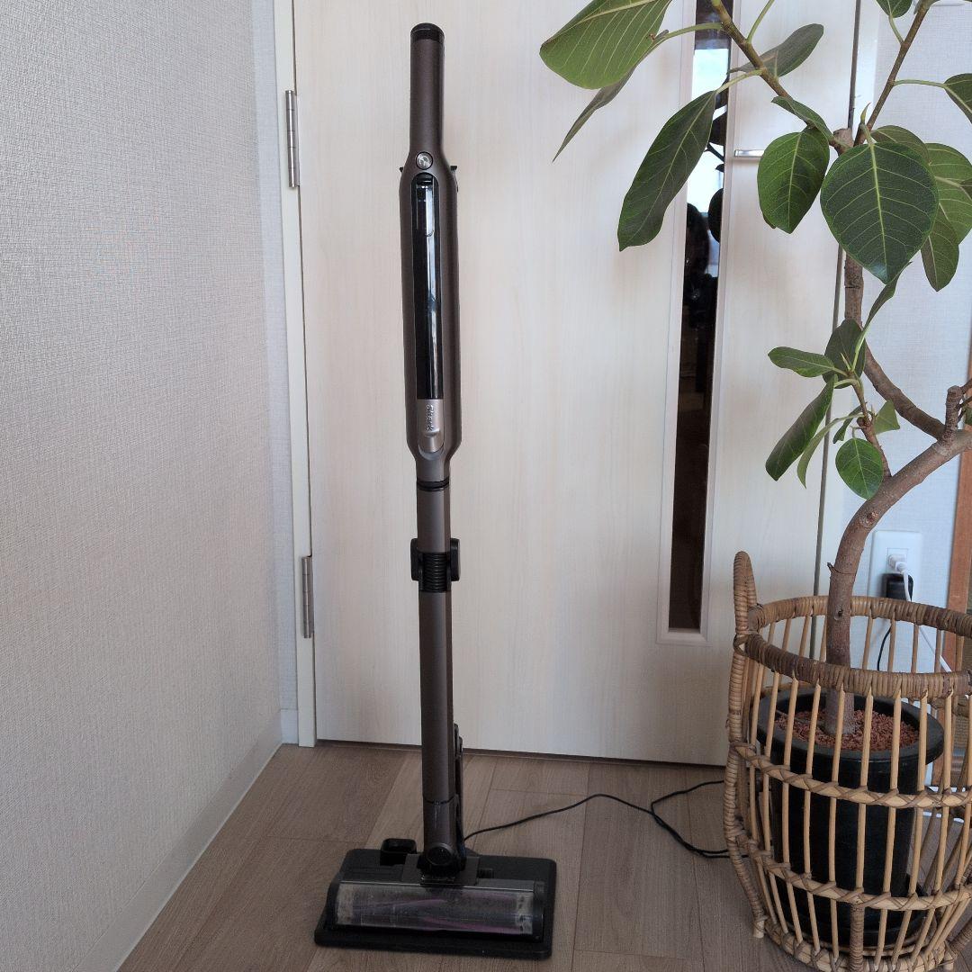 1/7（水）値下げ　SHARK　CS851JBR　 BROWN　バッテリー2本