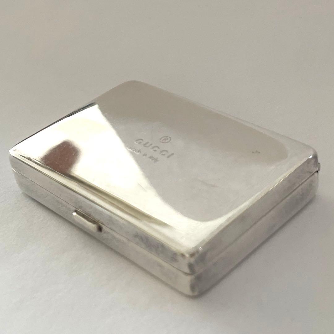 GUCCIグッチピルケース