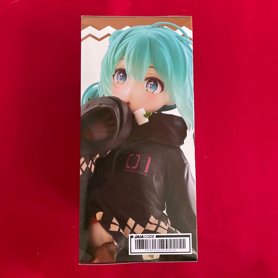 初音ミク fashion フィギュア OUTDOOR - メルカリ