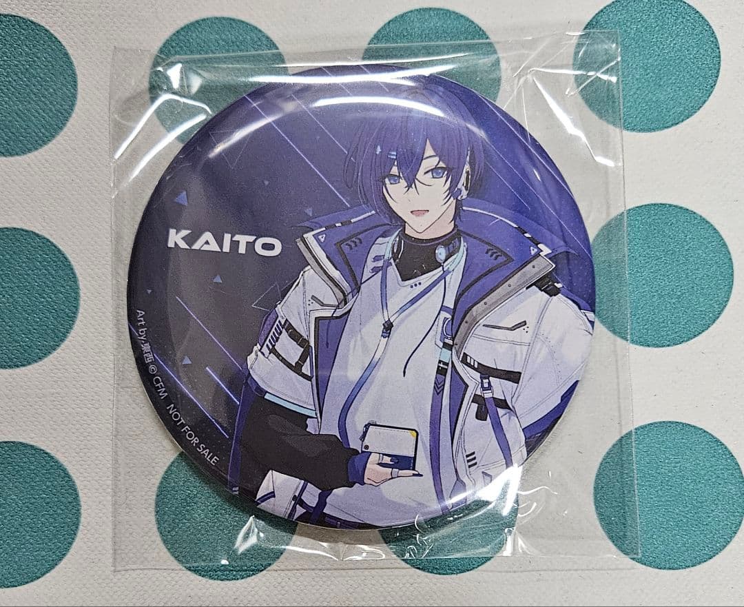 【新品】SOLWA KAITO 特典 缶バッジ 本革二つ折り 財布特典　缶バッジ